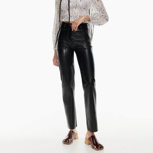 Wilfred Melina NWT (4)